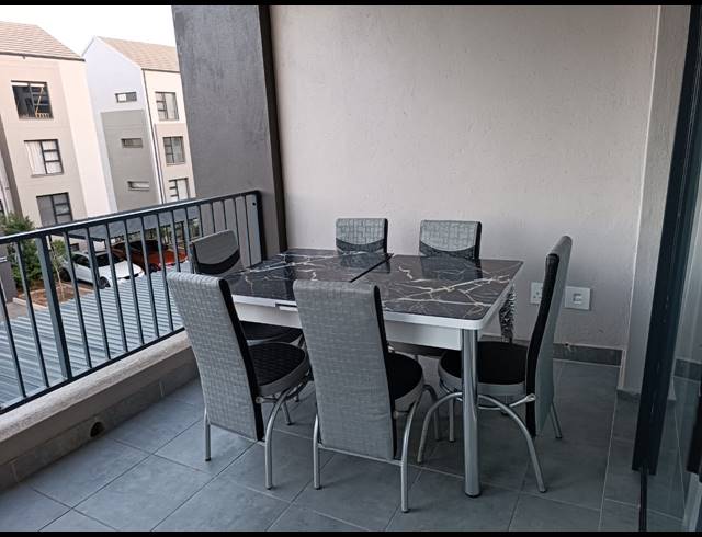 2 BEDROOM APARTMENT TO LET IN BALLITO CENTRAL